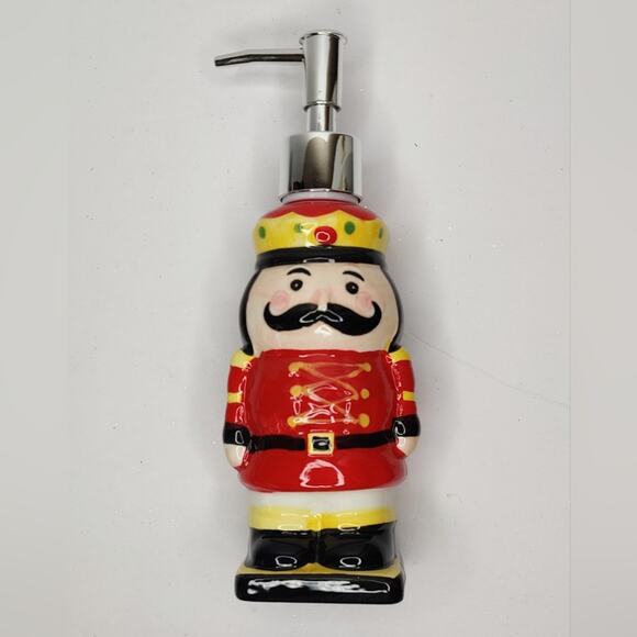 Traditional Christmas Ceramic Nutcracker Soldier Soap Pump Dispenser or Lotion - Picture 4 of 12